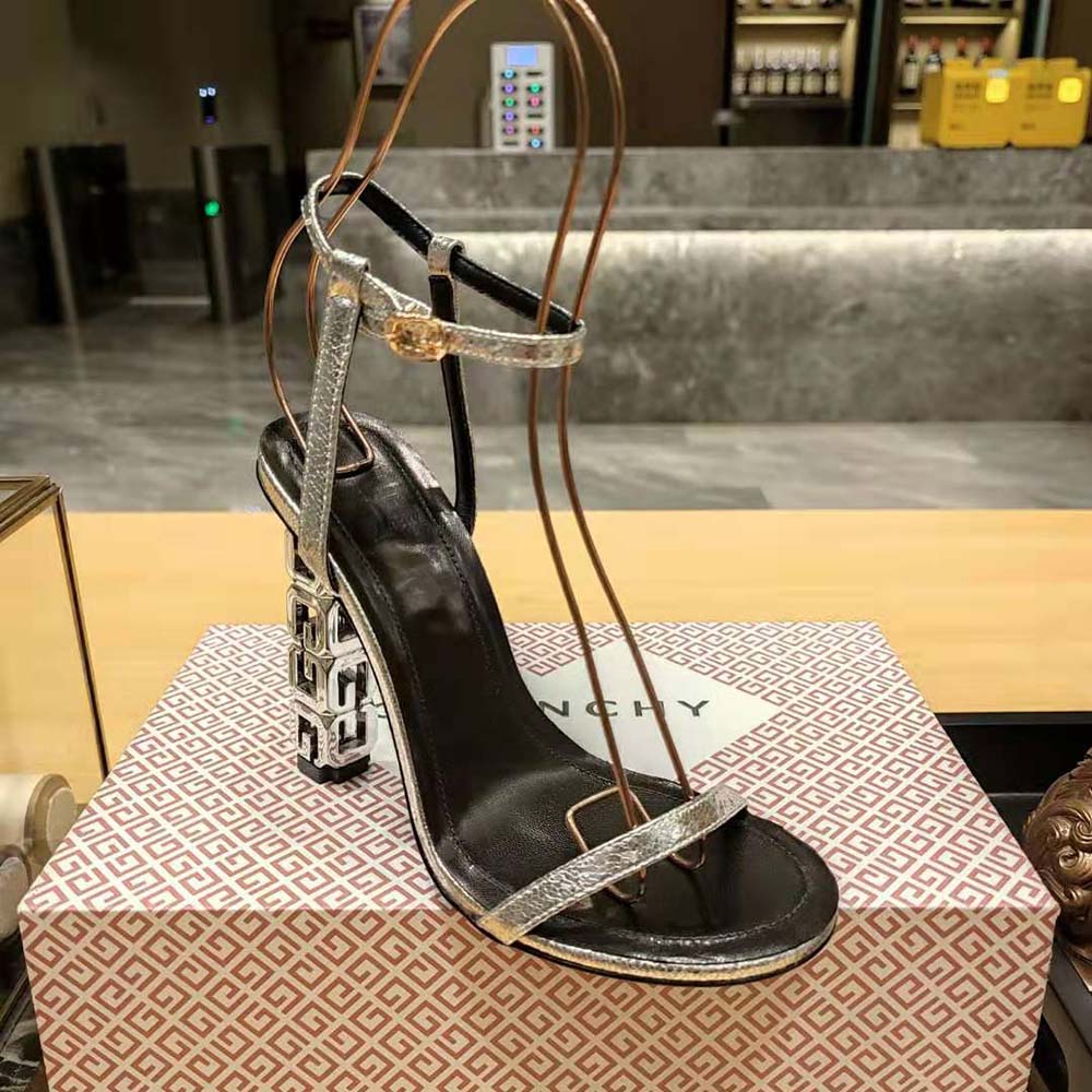 Givenchy Women G Cube Sandals in Leather-Silver - image 8