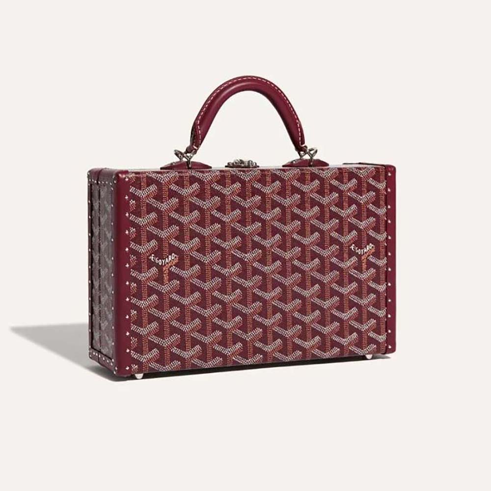 Front view of Goyard Women Sac Malle Grand Hôtel in maroon leather