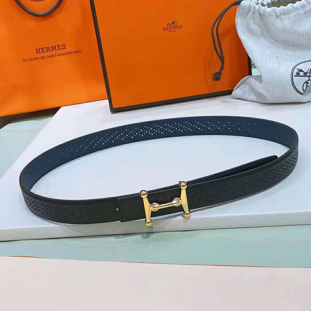 Close-up of polished H buckle on Hermes Women Mors H Belt Buckle & Reversible Leather Strap