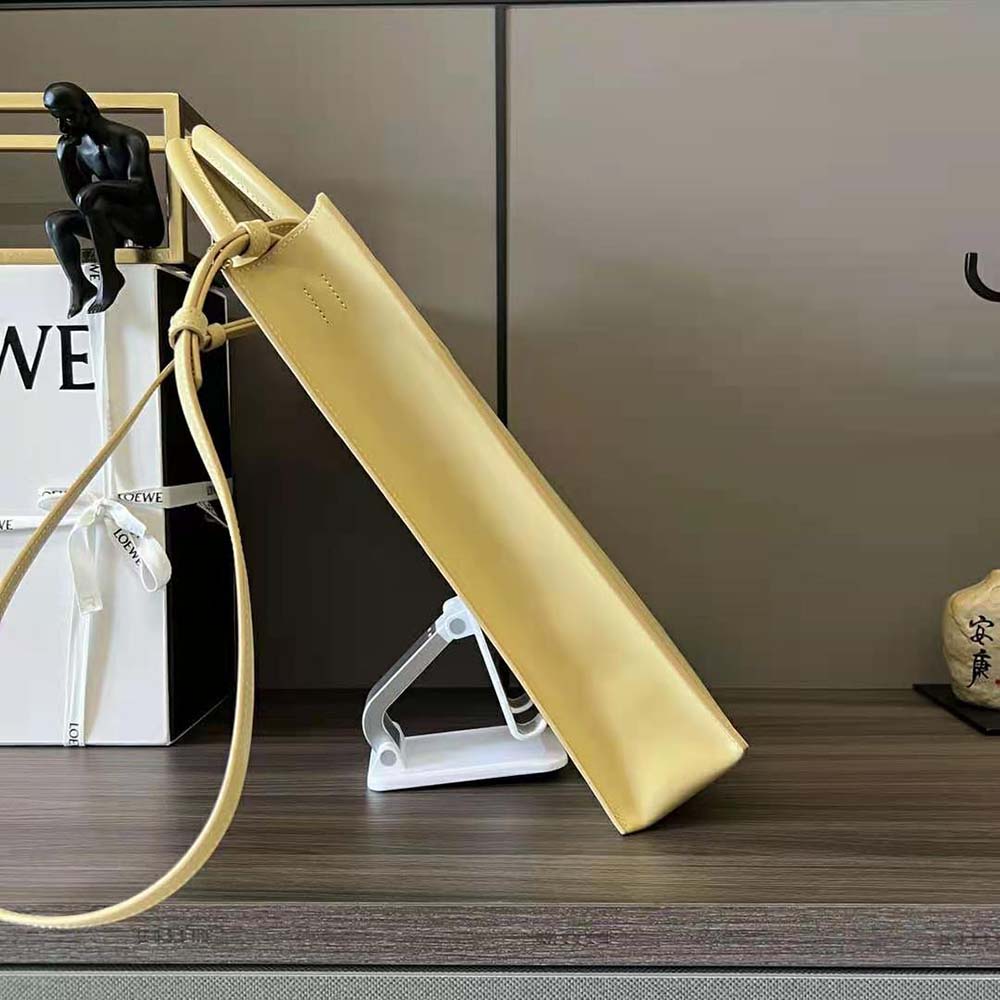 Loewe Women LOEWE Standard A4 Tote in Sleek Calfskin-Gold - image 4
