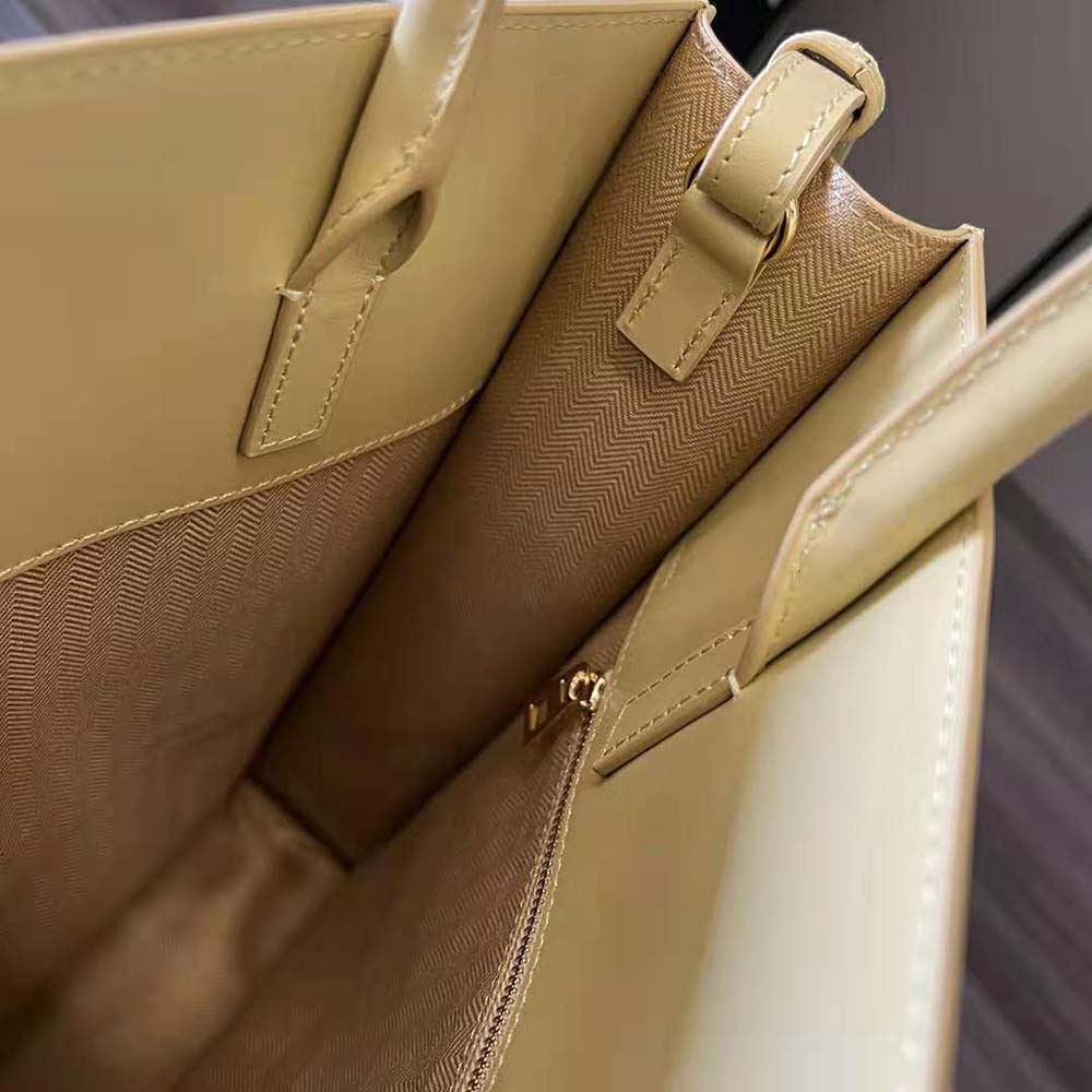 Loewe Women LOEWE Standard A4 Tote in Sleek Calfskin-Gold - image 9