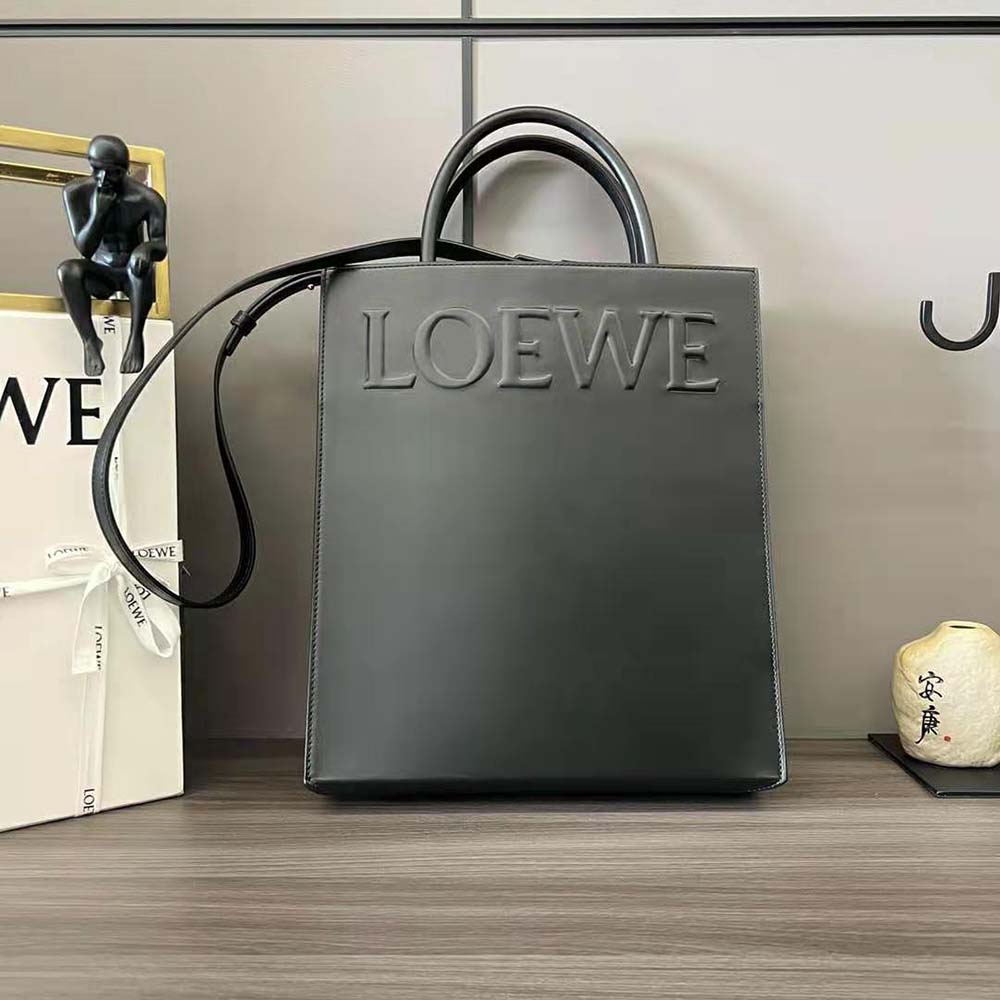 Close-up of polished silver hardware on Loewe Women LOEWE Standard A4 Tote