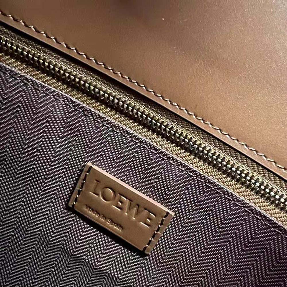 Loewe Women LOEWE Standard A4 Tote in Sleek Calfskin-Tan - image 10