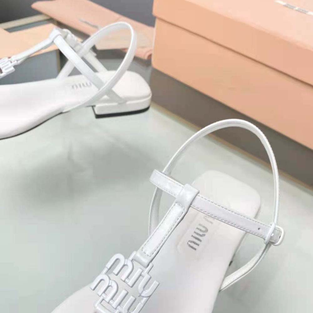 Miu Miu Women Patent Thong Sandals with Metal Lettering Logo-White - image 6