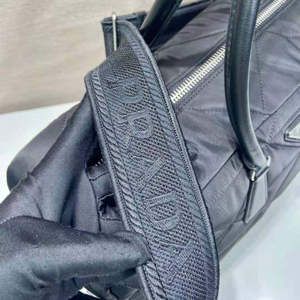 Prada Unisex Quilted Re-Nylon Travel Bag-Black - image 10