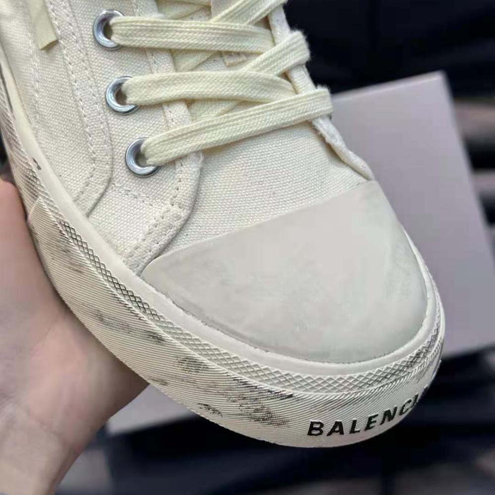 Balenciaga Unisex Paris Low Top Graffiti Sneaker in White - image 7