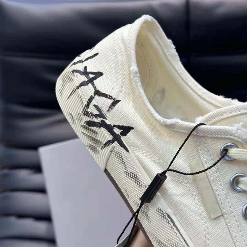 Balenciaga Unisex Paris Low Top Graffiti Sneaker in White - image 8
