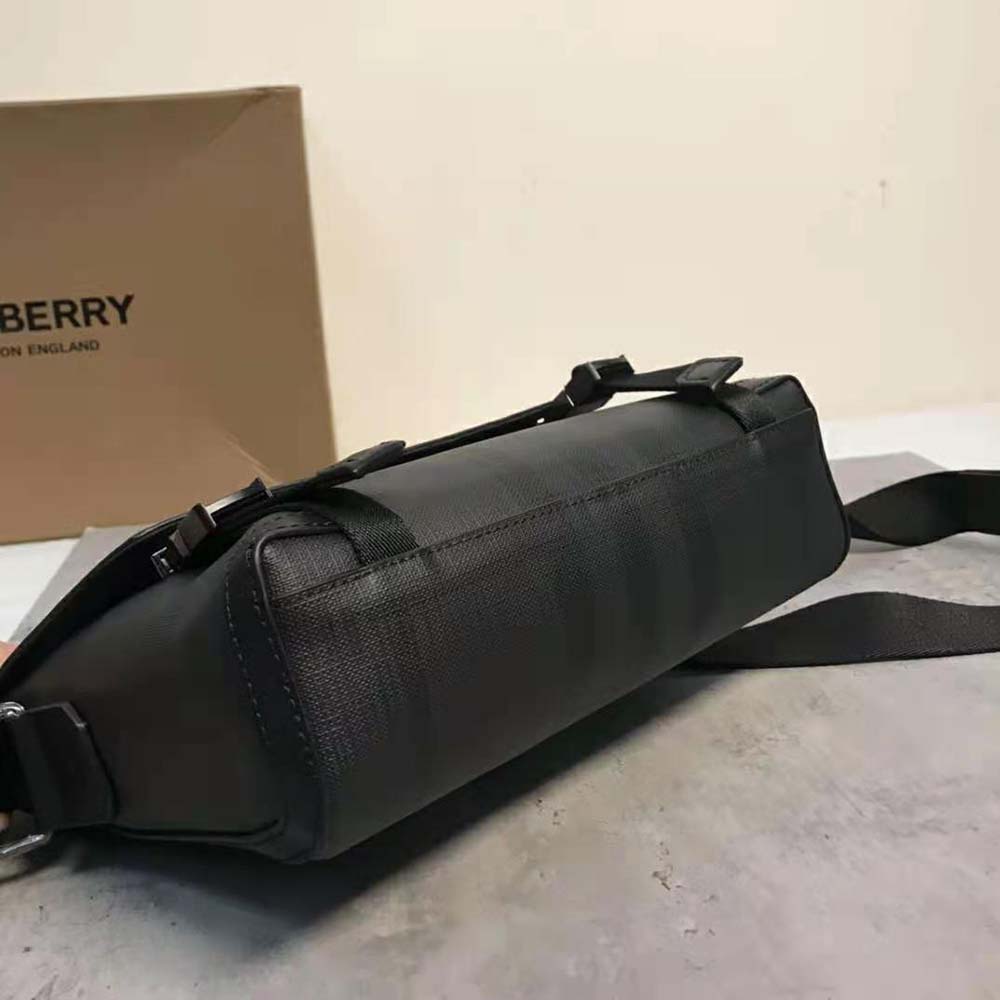 Burberry Men Large Wright Bag in Calf Leather-Black - image 7