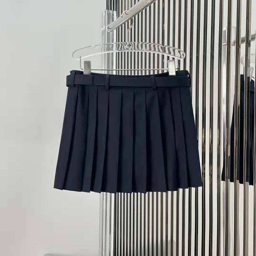 Side angle showing concealed zip on Miu Miu Women Pleated Batavia Miniskirt