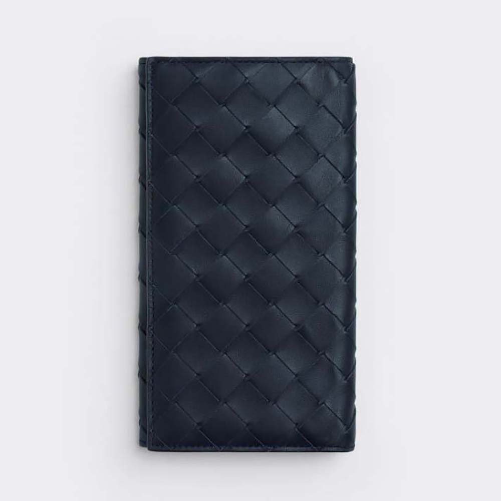 Front view of Bottega Veneta Unisex Long Intrecciato Wallet-Black with woven pattern