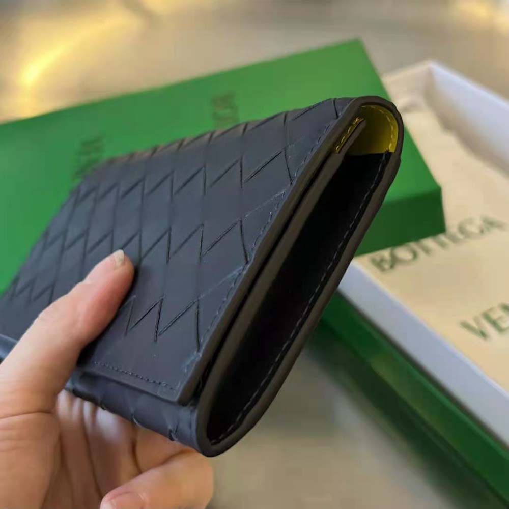 Bottega Veneta Unisex Long Intrecciato Wallet-Black - image 6