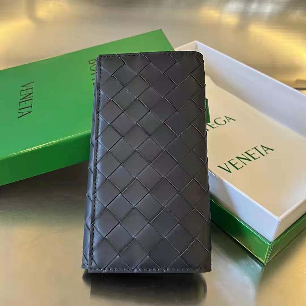 Interior shot showing card slots of Bottega Veneta Unisex Long Intrecciato Wallet-Black