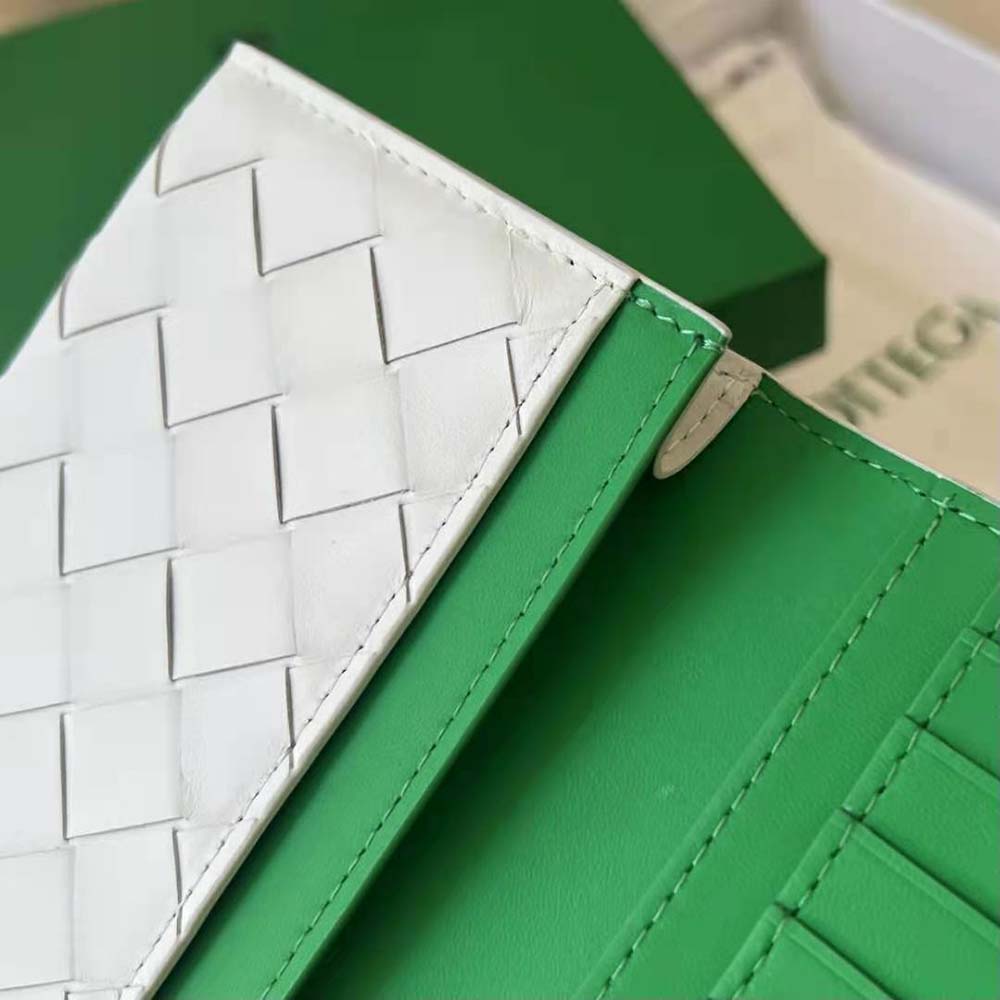 Bottega Veneta Unisex Long Intrecciato Wallet-White - image 8