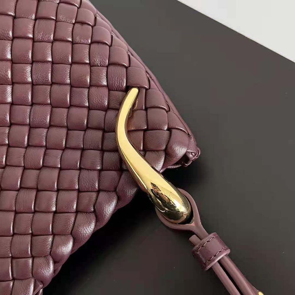 Bottega Veneta Women Small Clicker Shoulder Bag-Maroon - image 8