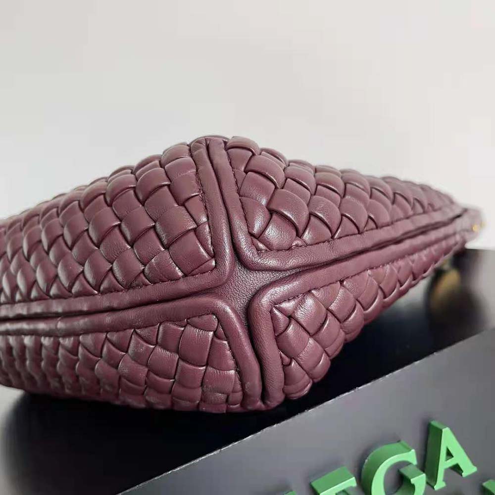 Bottega Veneta Women Small Clicker Shoulder Bag-Maroon - image 7