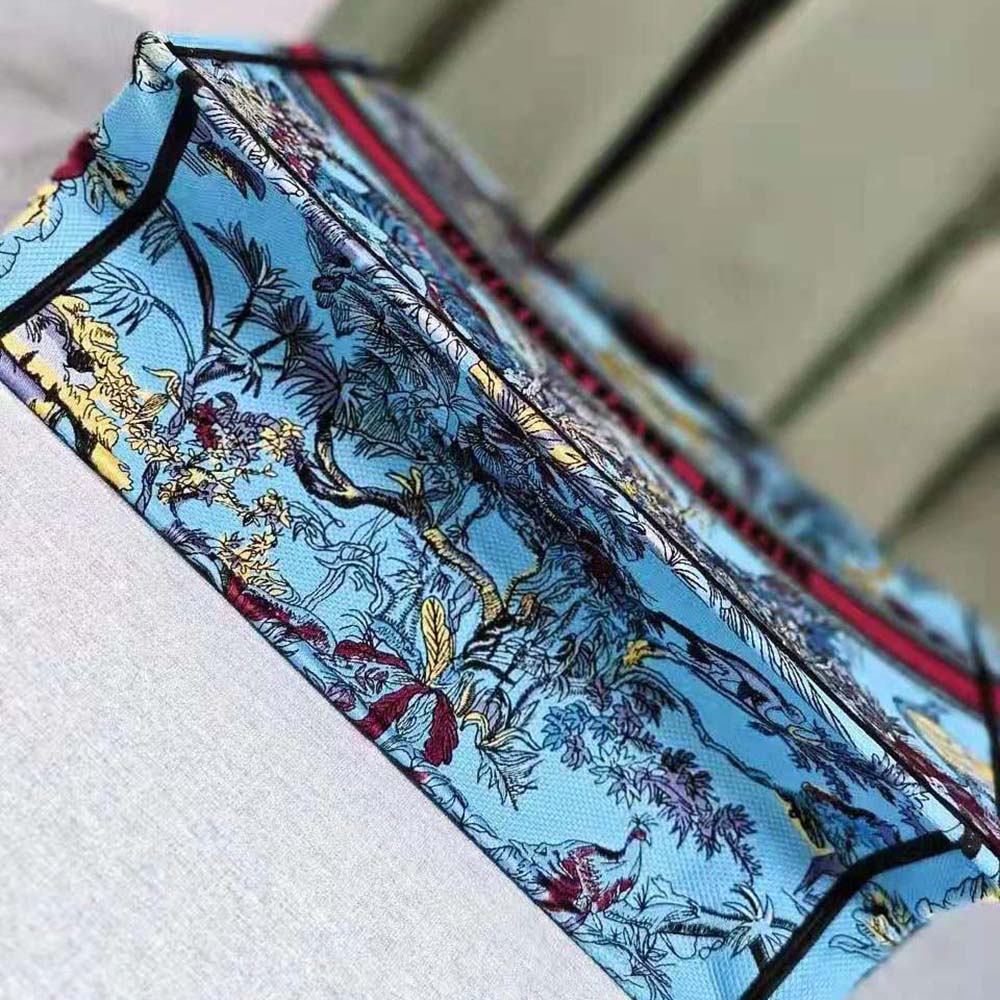 Dior Women Large Dior Book Tote Celestial Blue Multicolor Toile de Jouy Voyage Embroidery - image 6