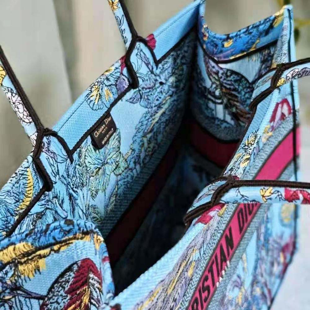 Dior Women Large Dior Book Tote Celestial Blue Multicolor Toile de Jouy Voyage Embroidery - image 10