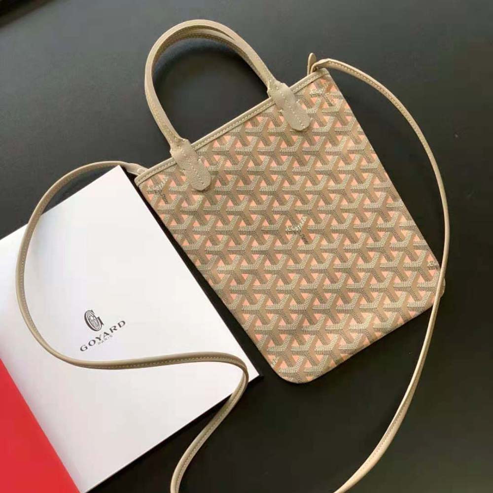 Side angle showing adjustable strap on Goyard Women Poitiers Claire-voie Bag-Pink