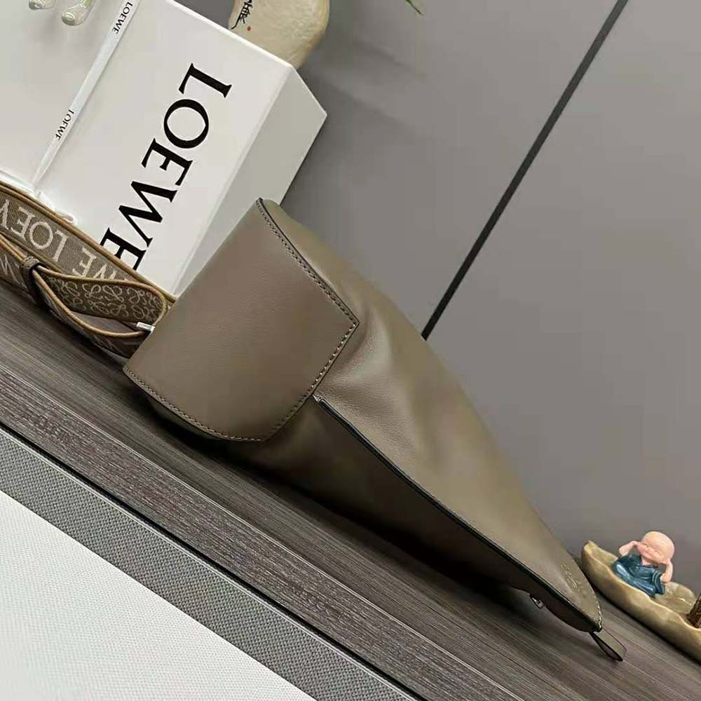 Loewe Men Anton Sling in Supple Smooth Calf and Jacquard-Brown - image 7