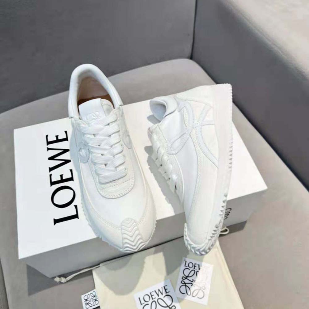 Loewe Unisex Flow Runner in Calfskin-White - image 5
