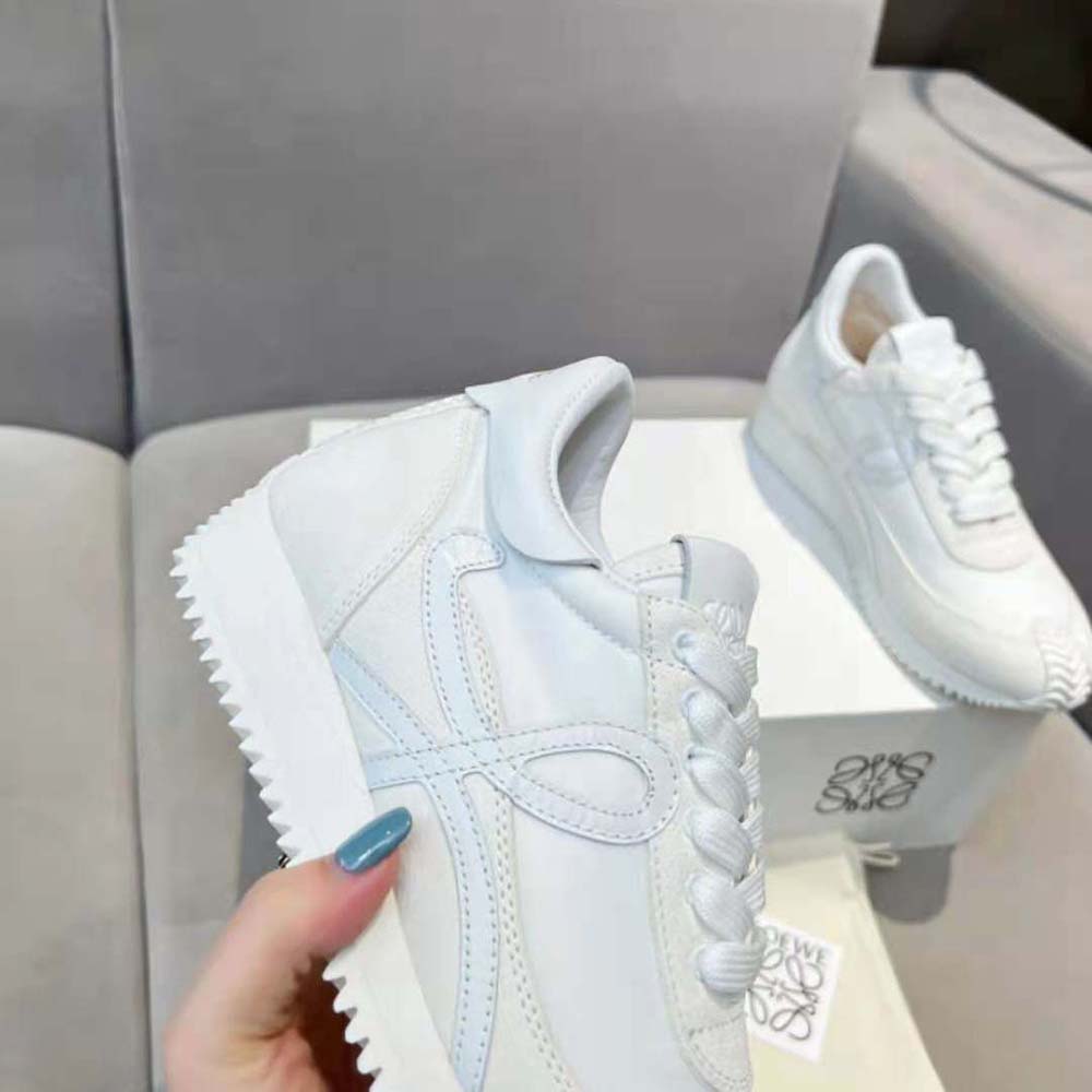 Loewe Unisex Flow Runner in Calfskin-White - image 9