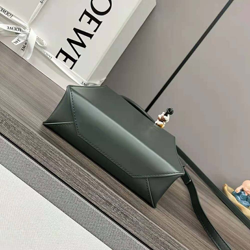 Loewe Women Standard A5 Tote in Sleek Calfskin-Green - image 5