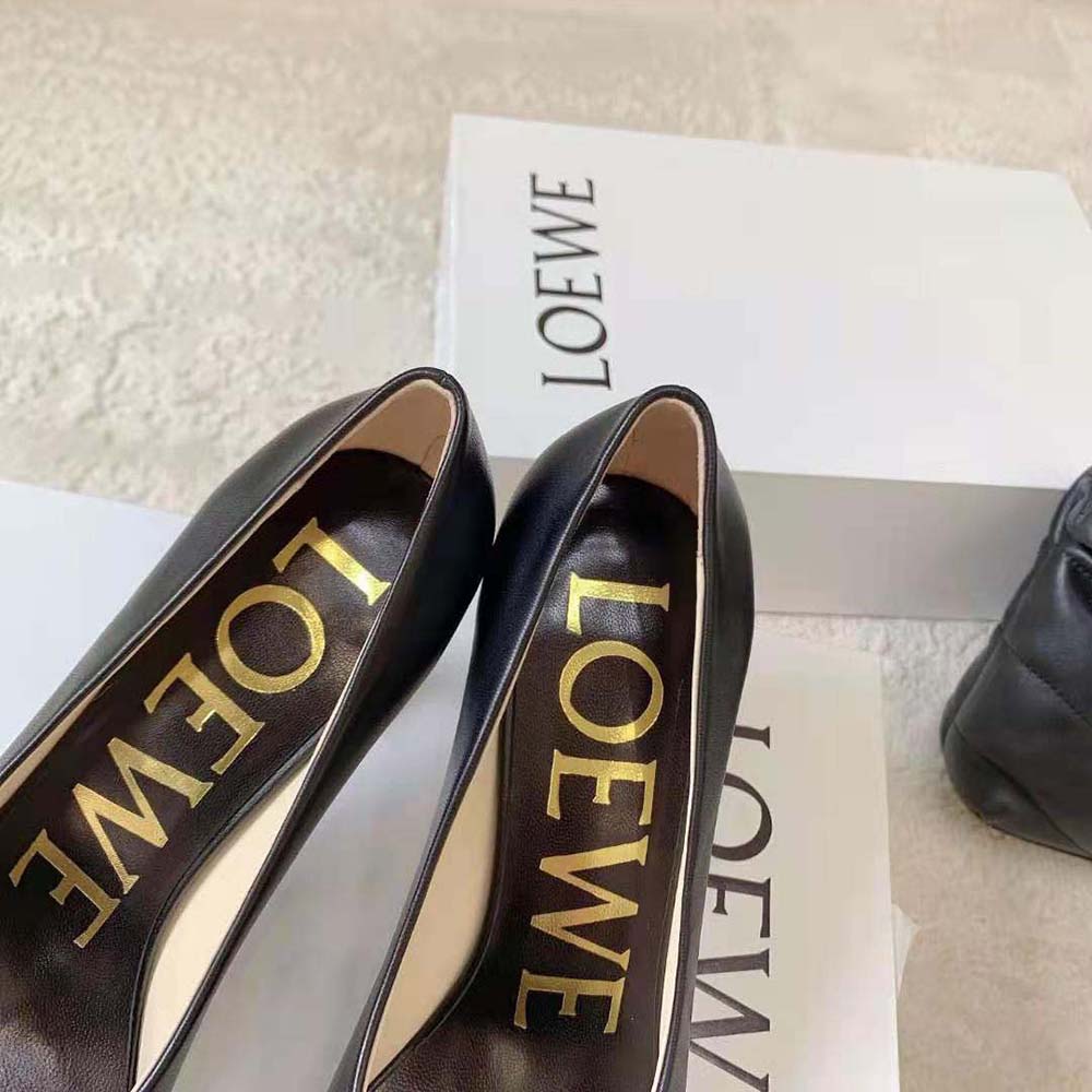 Loewe Women Toy Pump in Goatskin-Black - image 6