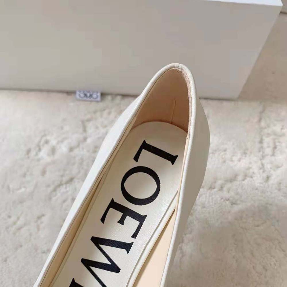 Loewe Women Toy Pump in Goatskin-White - image 5
