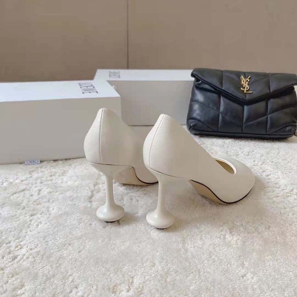 Loewe Women Toy Pump in Goatskin-White - image 4