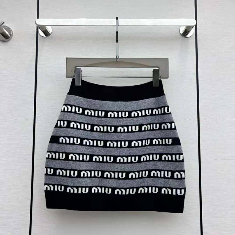 Close-up detail of jacquard logo on Miu Miu Women Wool Skirt
