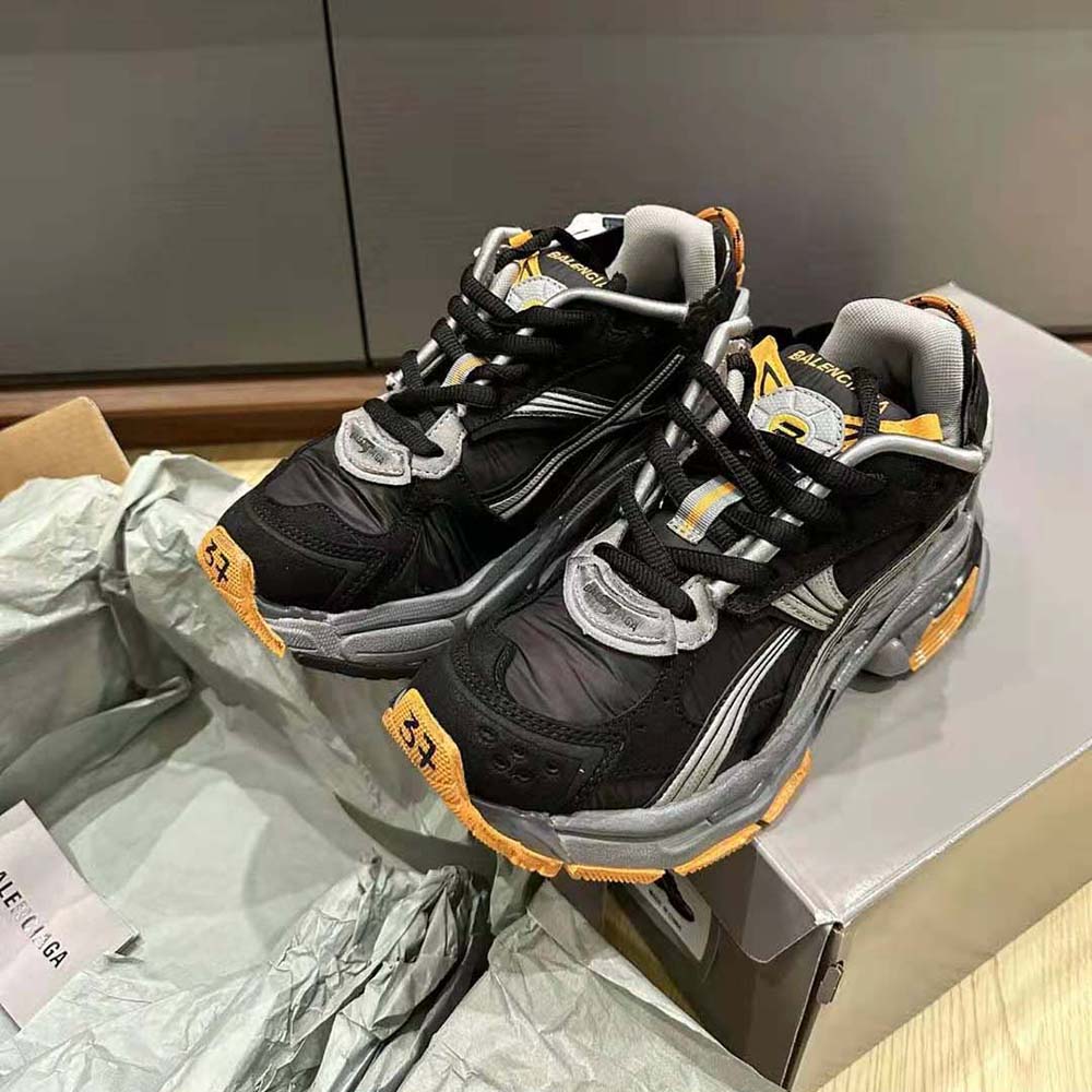 Top-down angle of Balenciaga Unisex Runner Sneaker lace closure and sole