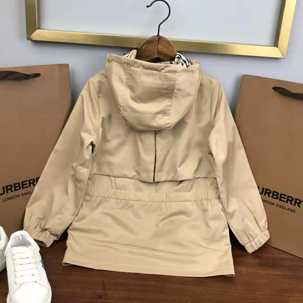 Burberry Kids’ Vintage Check-lined Cotton Hooded Jacket - image 5