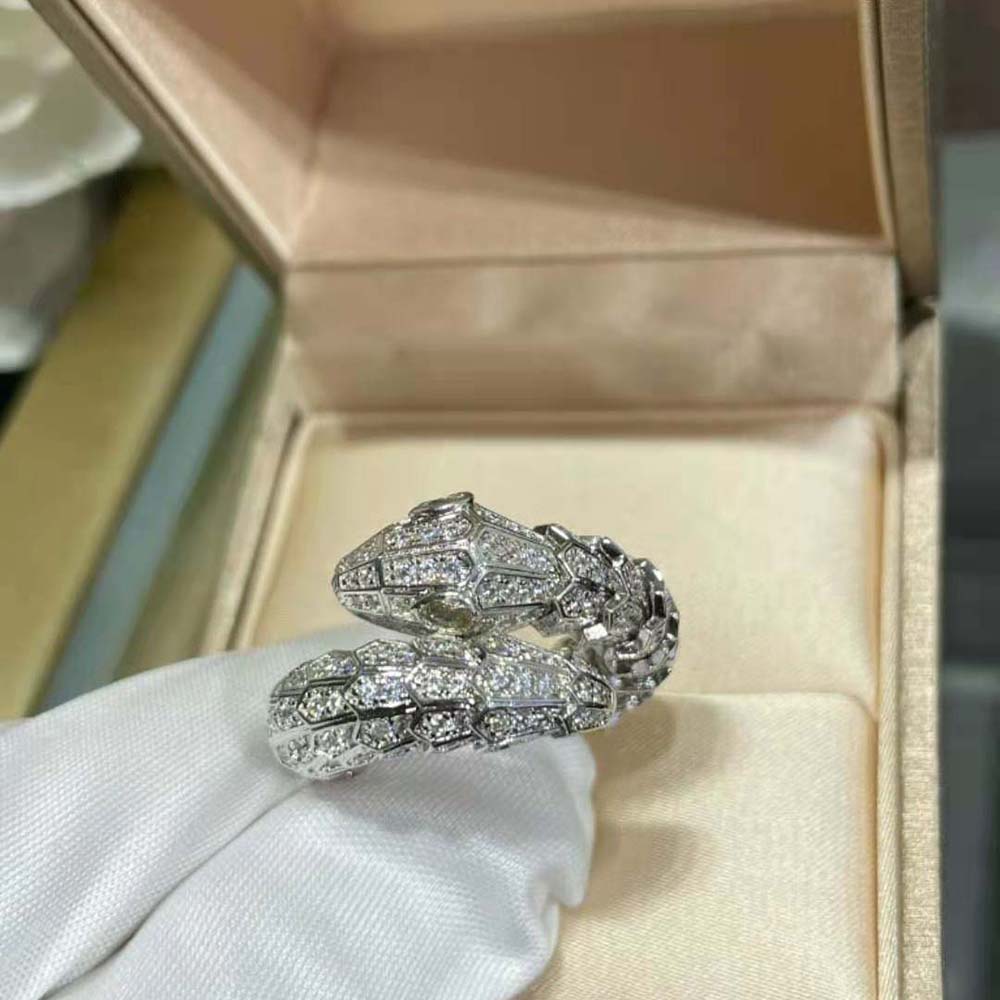 Styled look featuring Bvlgari Women Serpenti 18 kt White Gold Ring Set-Green on hand