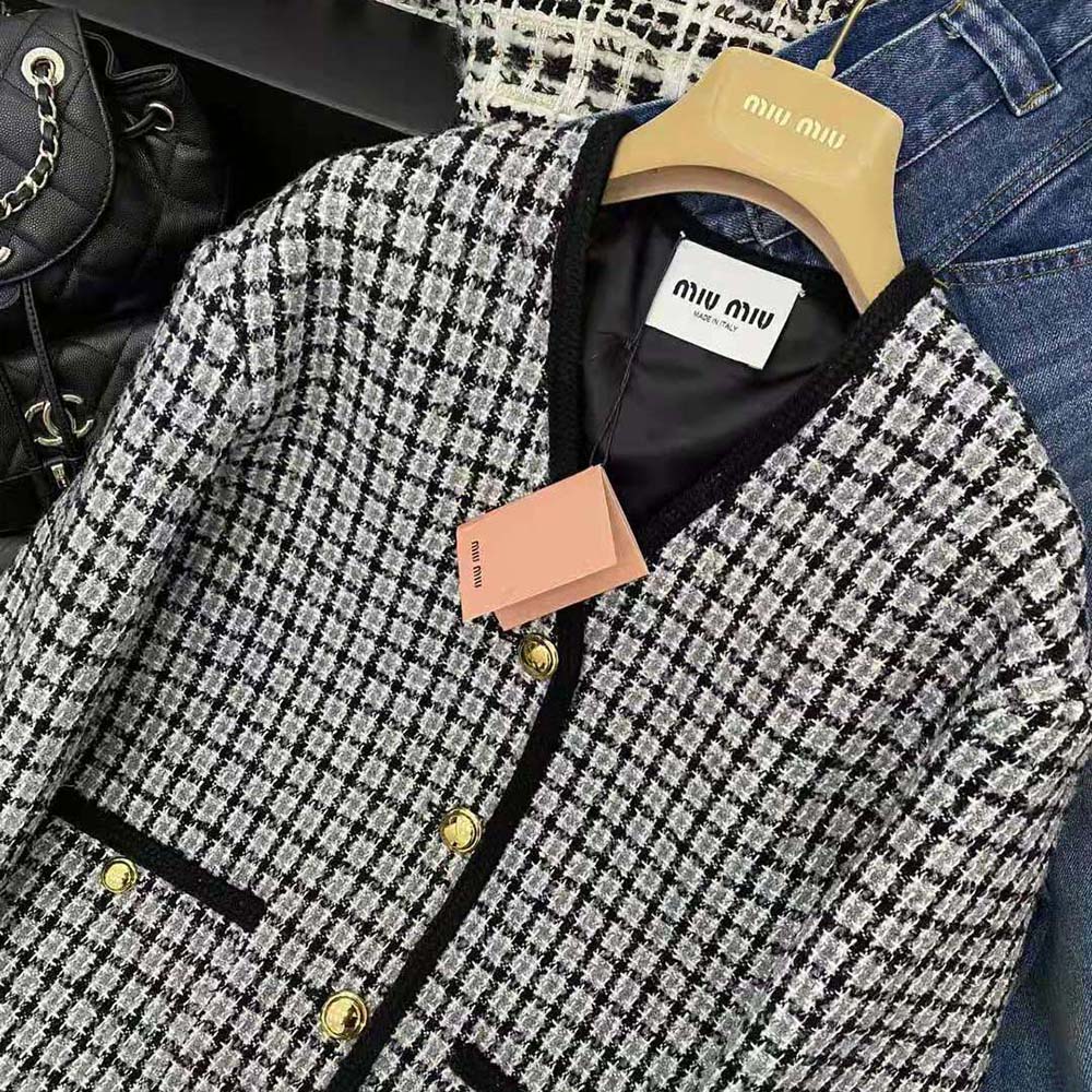 Miu Miu Women Single-breasted Boucle Jacket with Embroidered Logo - image 5