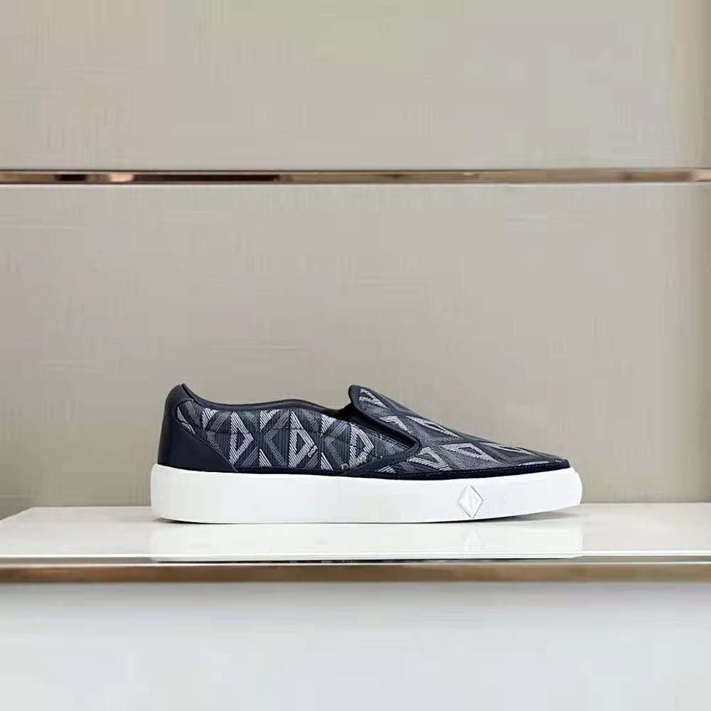 Close-up of CD diamond canvas on Dior Men B101 Slip-on Sneaker