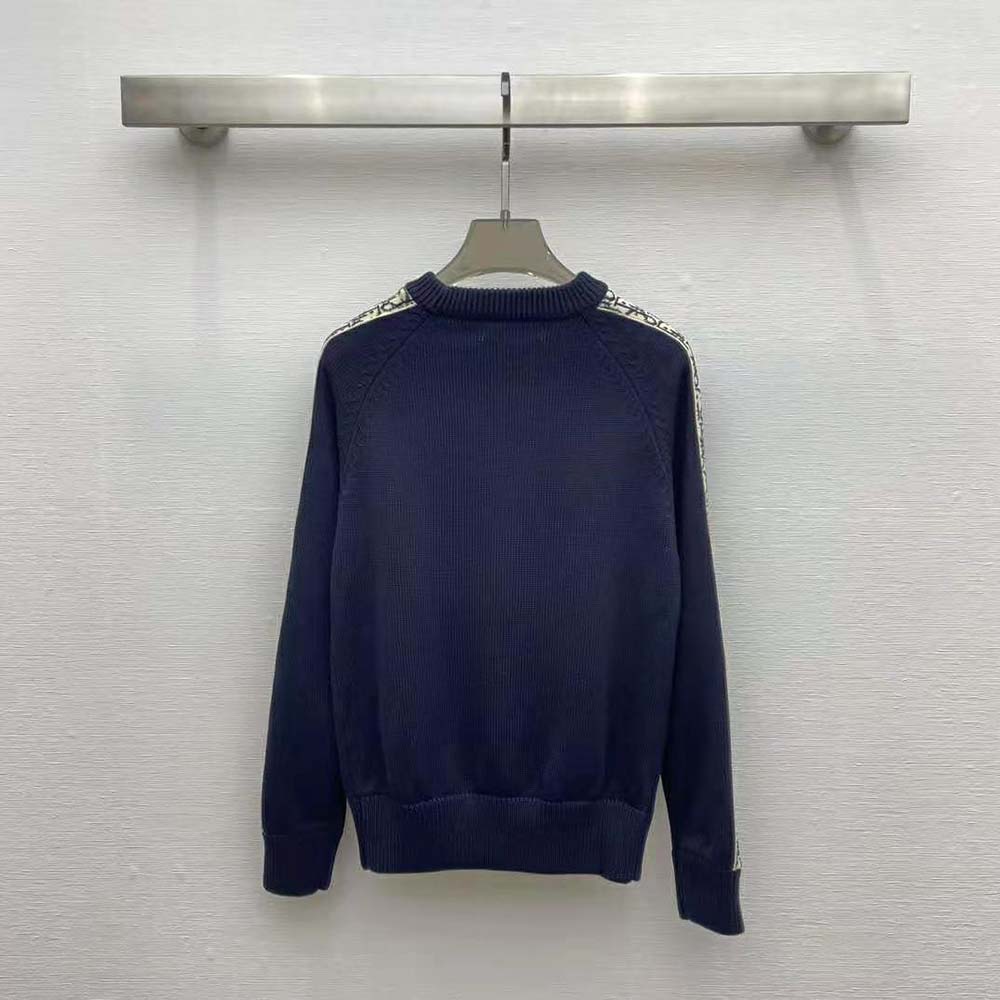 Side angle showing relaxed fit of Dior Men Sweater with Dior Oblique Inserts