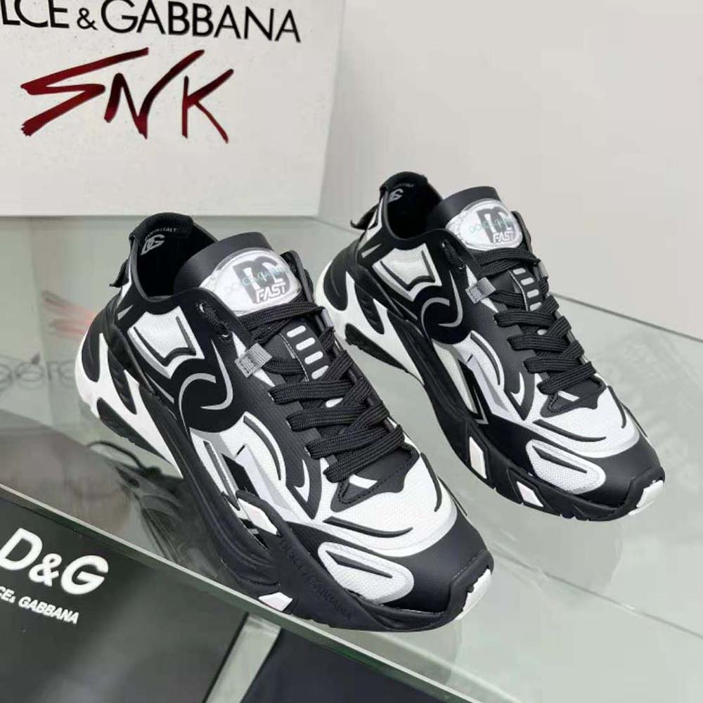 Close-up of black mesh and D&G logo on Dolce Gabbana D&G Men Mesh Fast Sneakers-Black