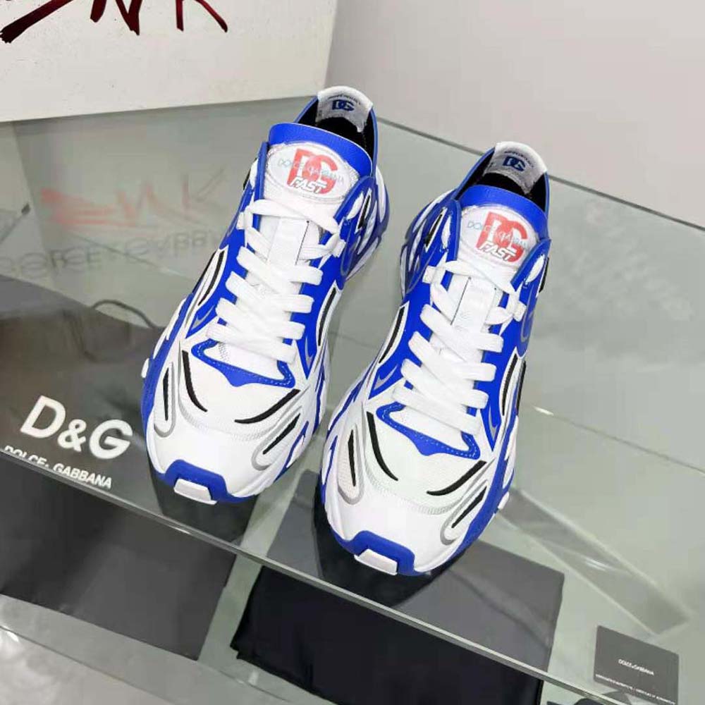 Close-up on lace-up closure and D&G logo of Dolce Gabbana D&G Men Mesh Fast Sneakers-Blue