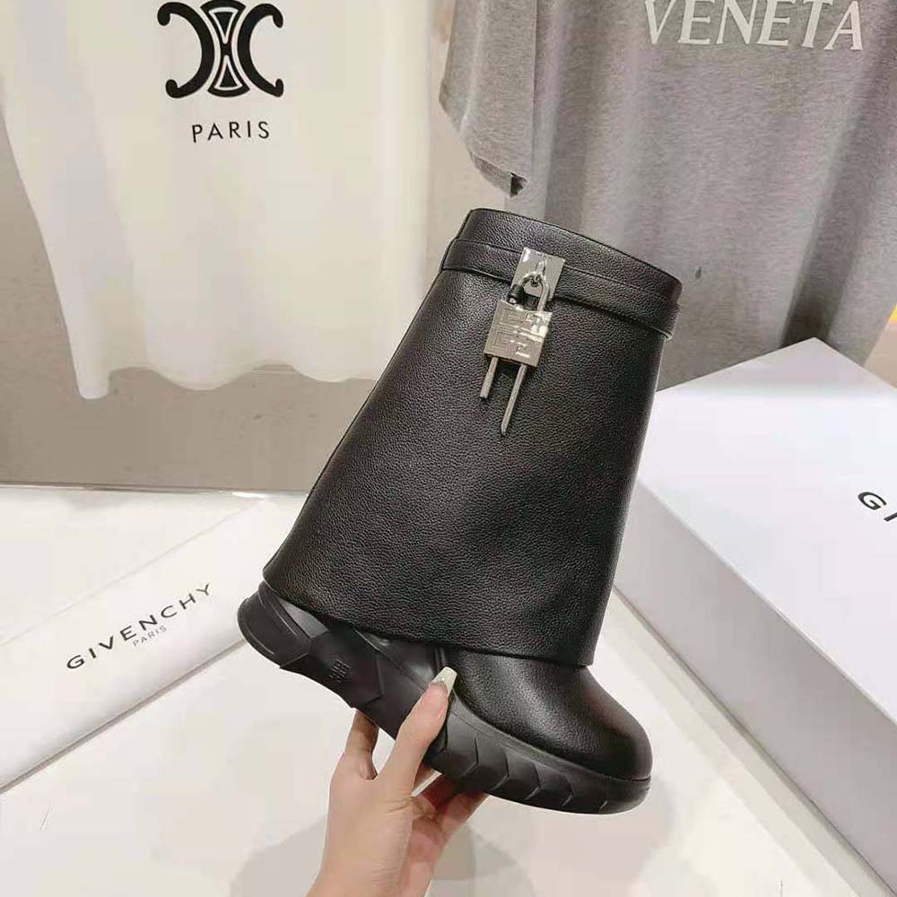 Givenchy Women Shark Lock Biker Ankle Boots in Grained Leather-Black - image 7