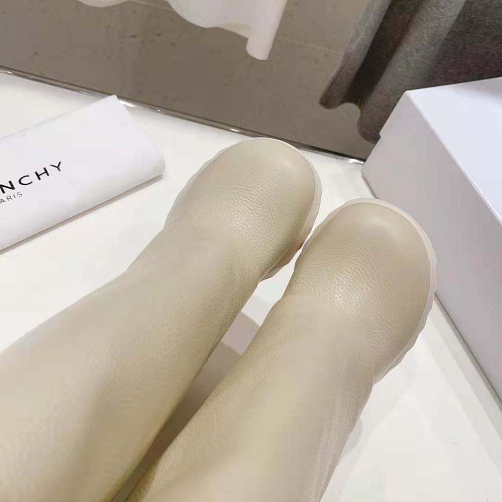 Givenchy Women Shark Lock Biker Boots in Grained Leather-Beige - image 8