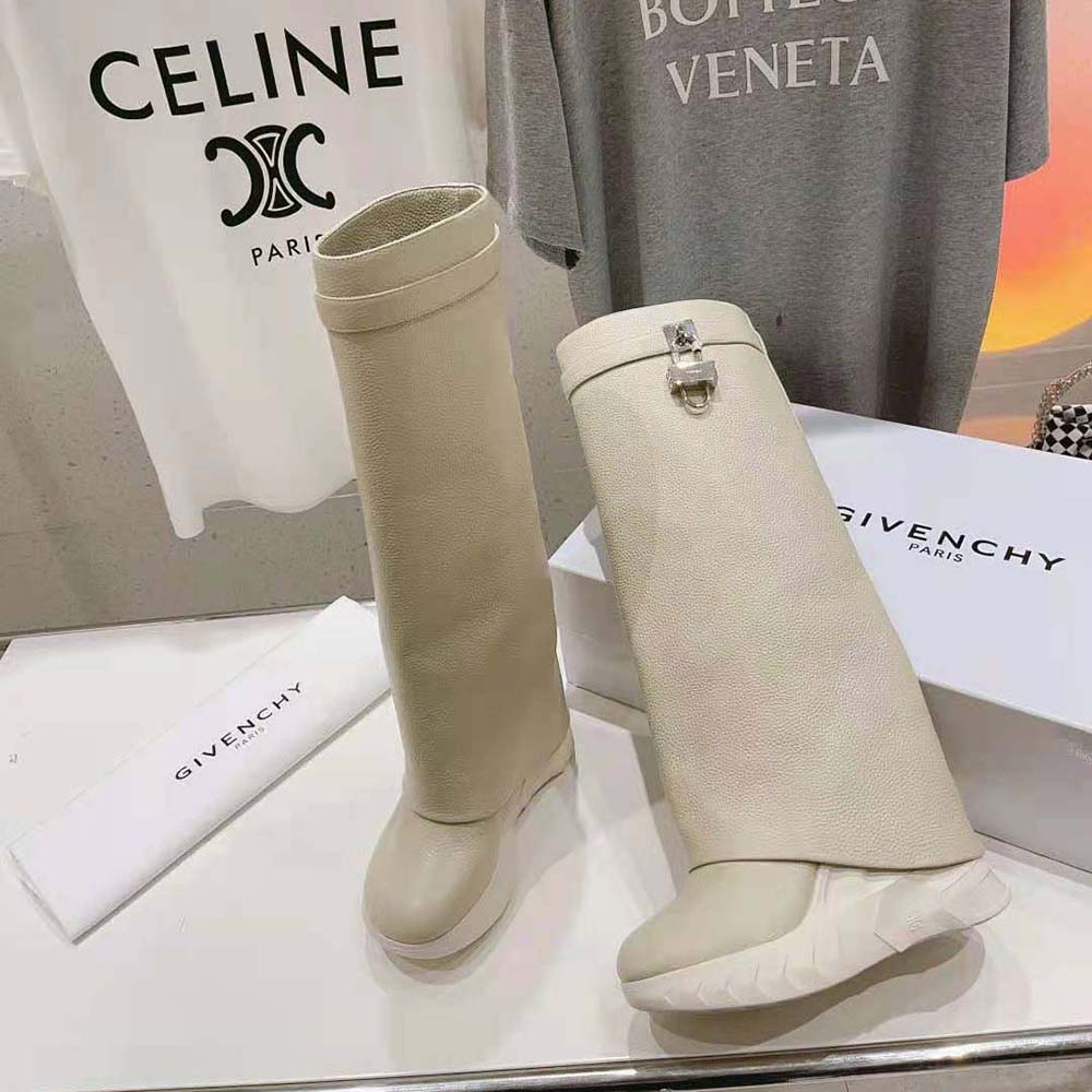 Givenchy Women Shark Lock Biker Boots in Grained Leather-Beige - image 5