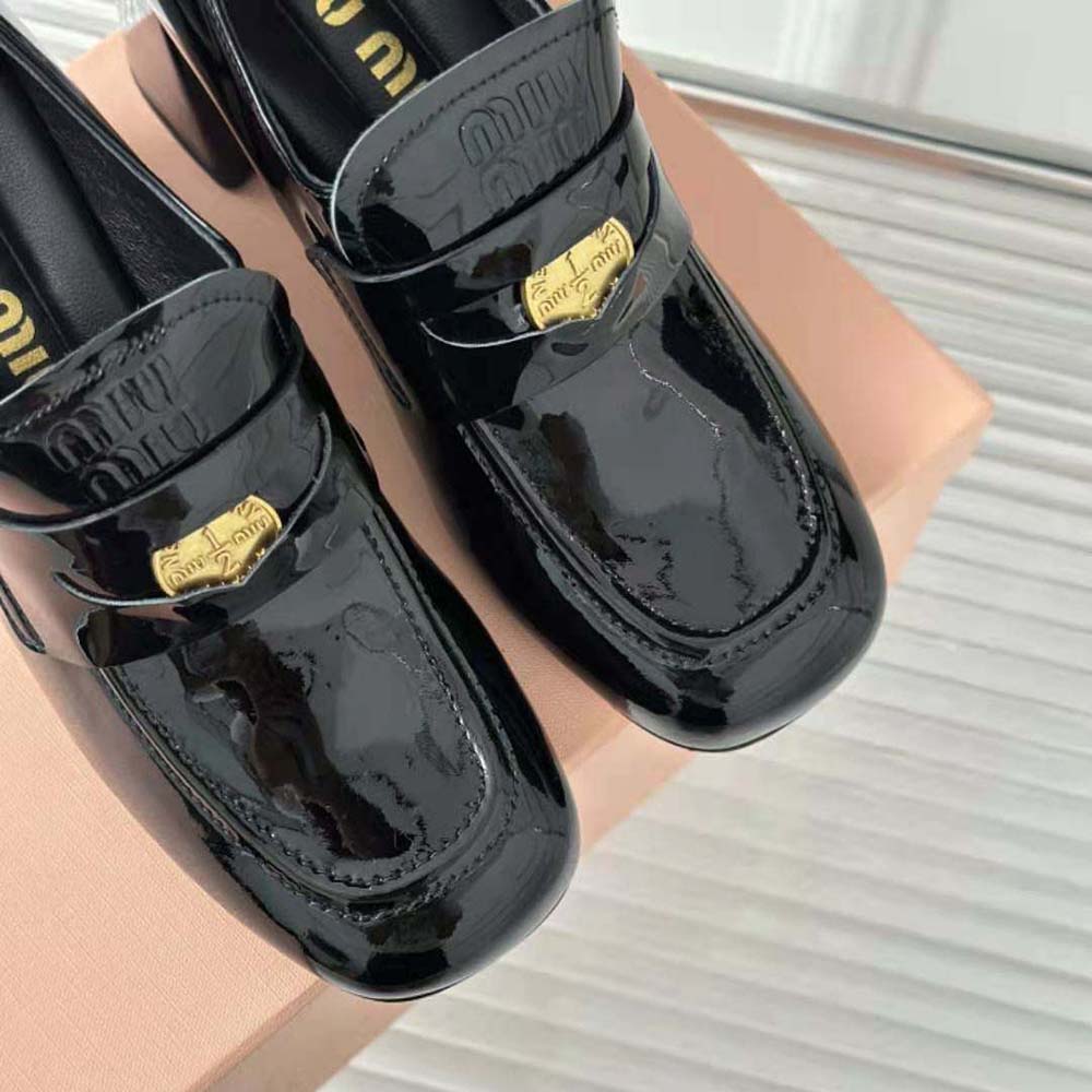 Miu Miu Women Patent Leather Loafers with Embossed Logo on the Tongue-Black - image 7