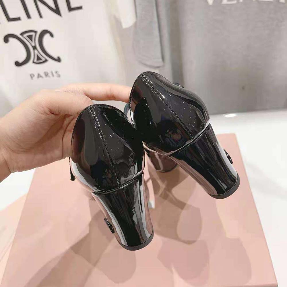 Miu Miu Women Patent Leather Pumps with Metal Lettering Logo-Black - image 9