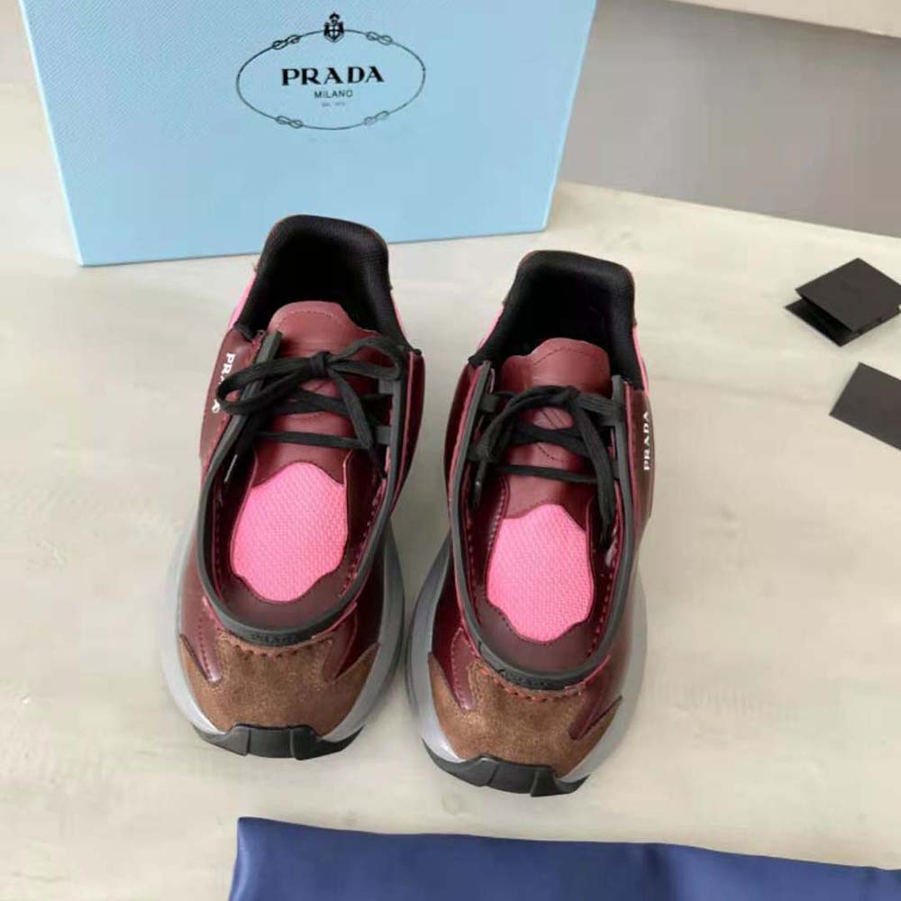 Close-up of suede elements on Prada Men Brushed Leather Sneakers Pink