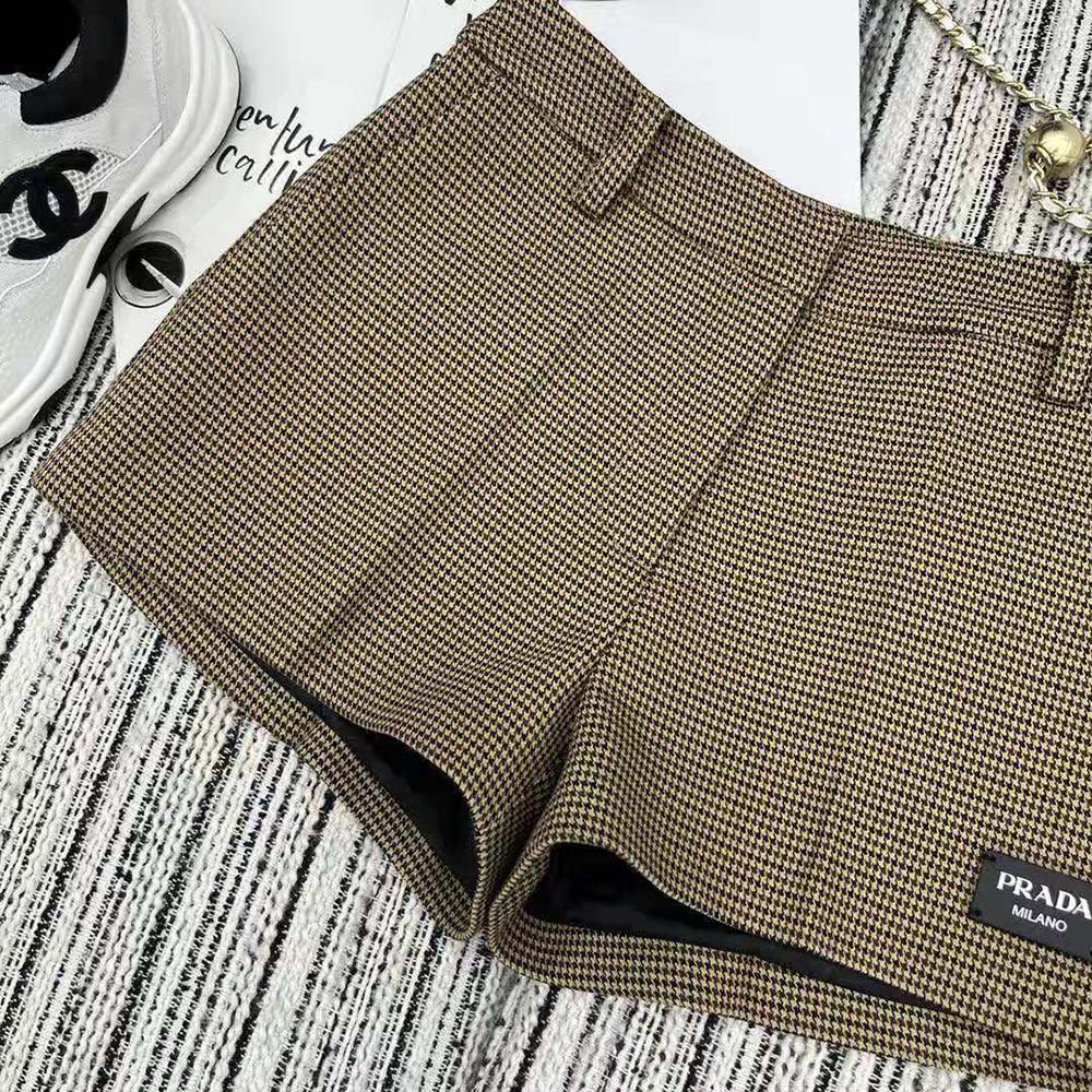 Prada Women Houndstooth Check Shorts - image 7
