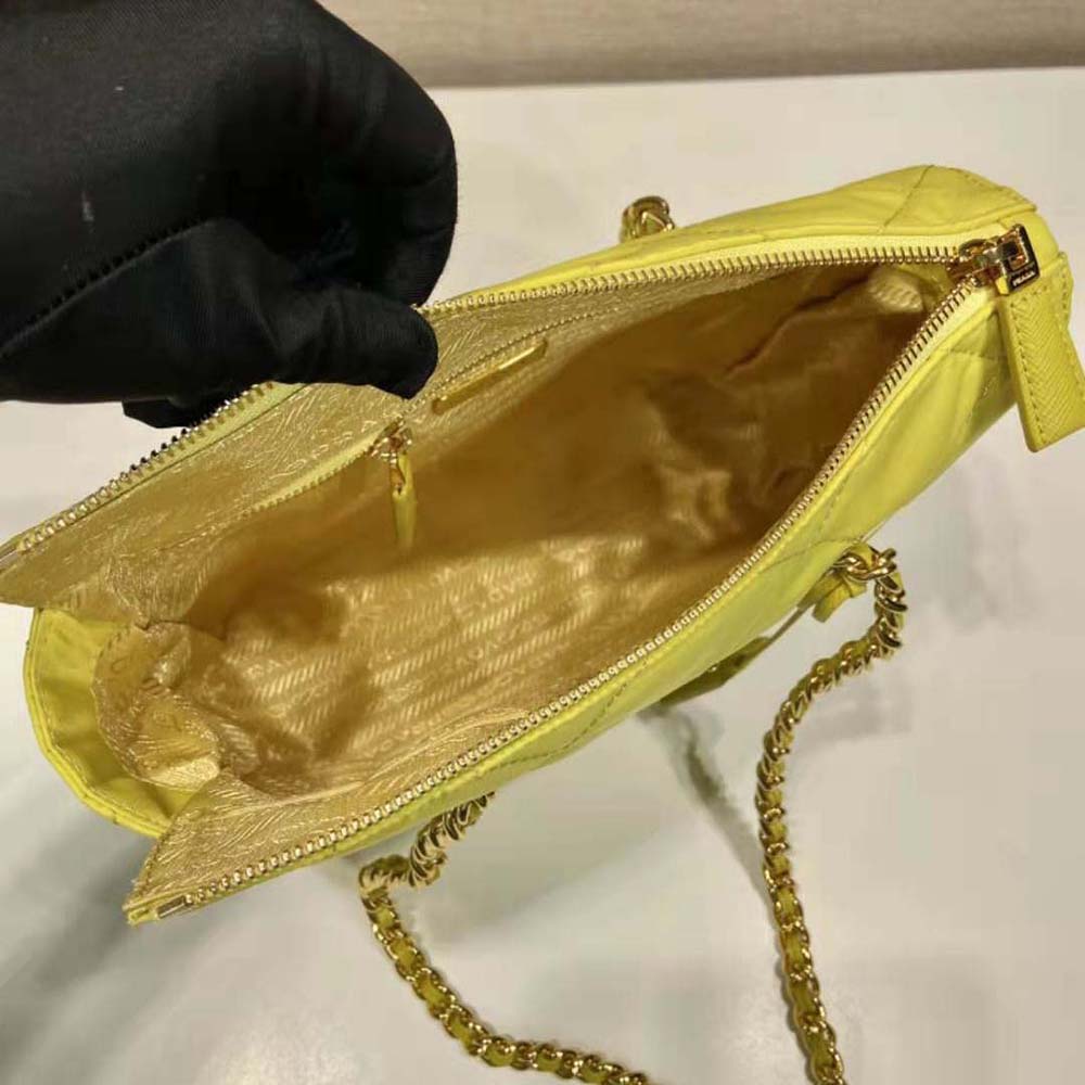 Prada Women Re-Edition 1995 Chaîne Re-Nylon Tote Bag-Lime - image 8