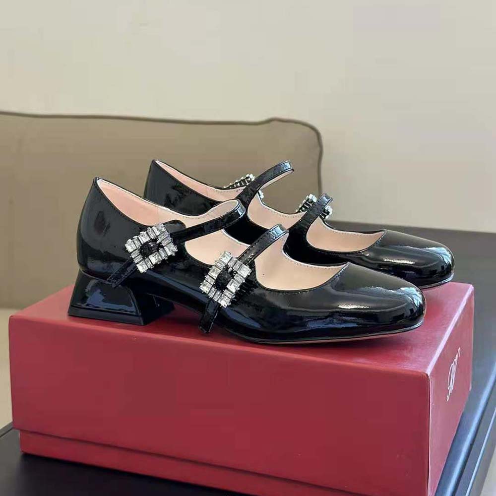 Roger Vivier Women Trés Vivier Strass Buckle Mini Babies Ballerinas in Patent Leather - image 4