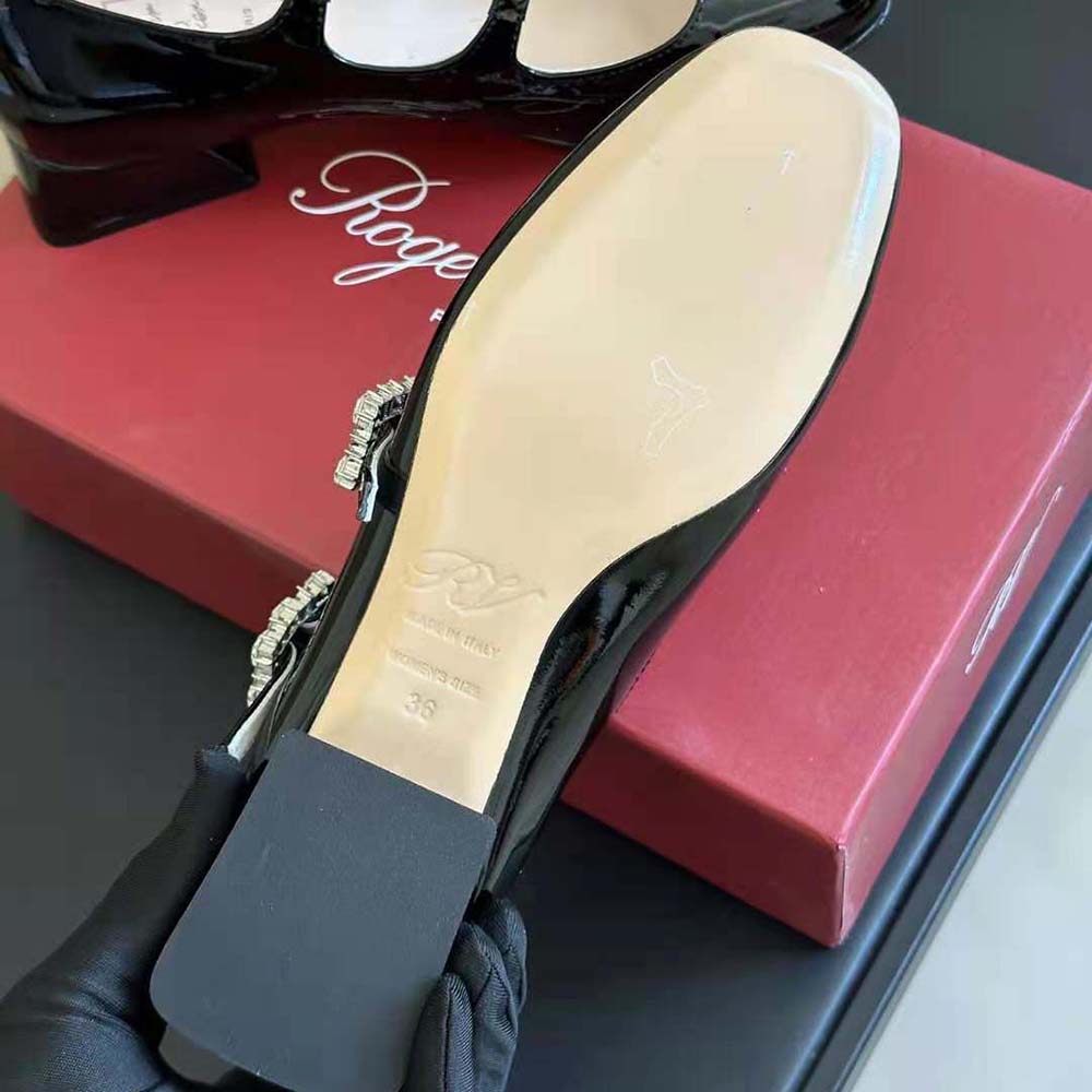 Roger Vivier Women Trés Vivier Strass Buckle Mini Babies Ballerinas in Patent Leather - image 10