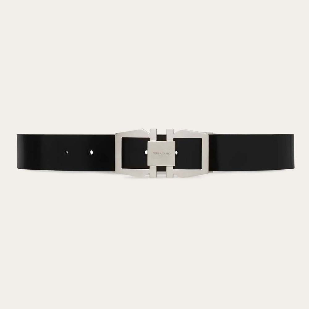 Front view of Salvatore Ferragamo Men Reversible and Adjustable Gancini Belt-Silver buckle detail
