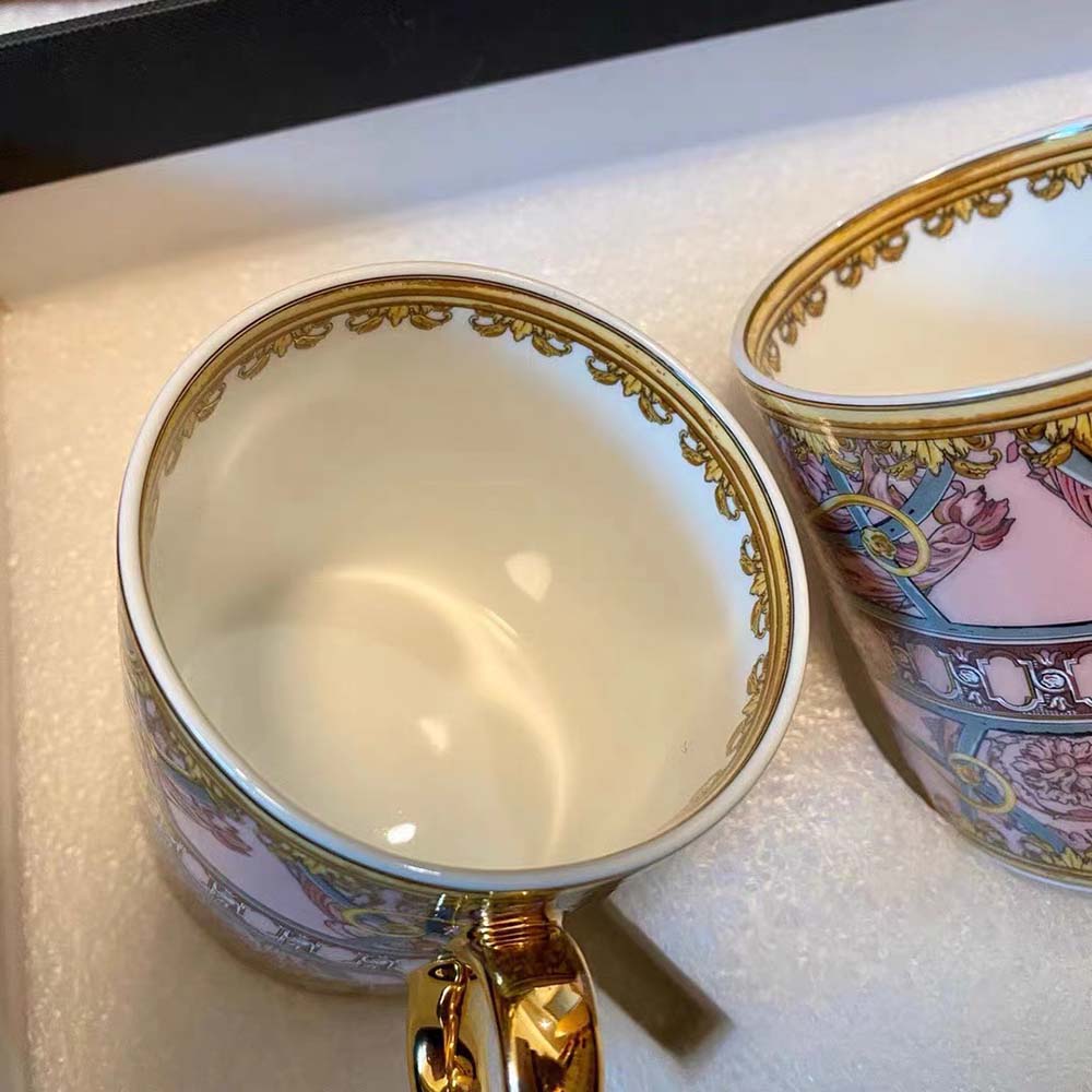 Versace Unisex Scala Del Palazzo Verde Mug-Pink - image 4